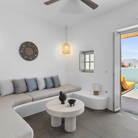 Hotel Mr & Mrs White Paros Suites & More